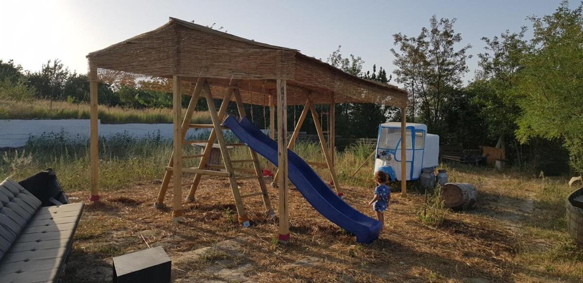 Pensiunea 4 Salcii Băltenii de Sus Exterior photo